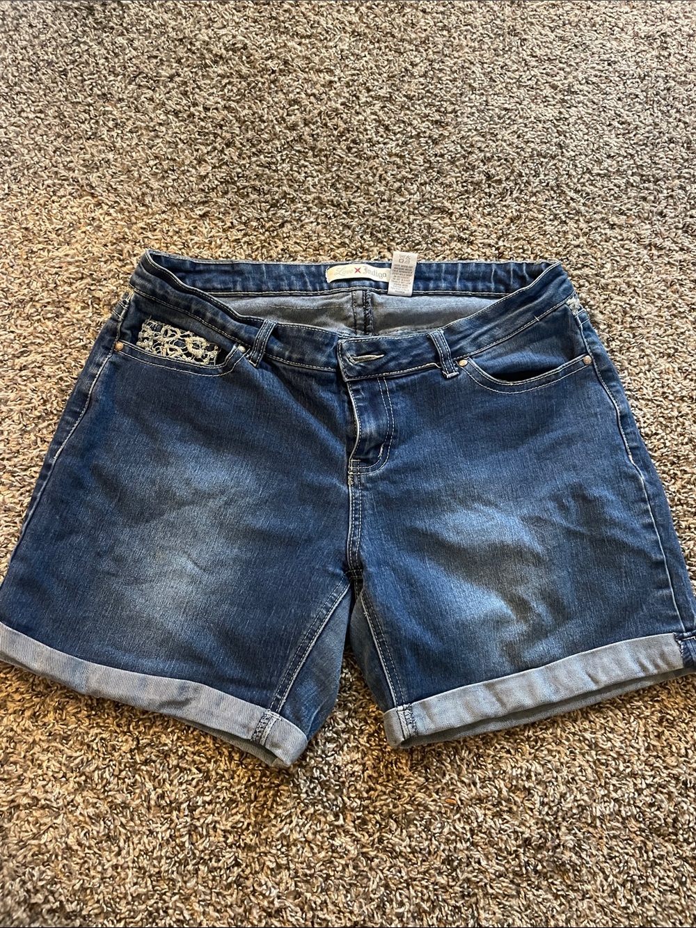 Love Indigo Medium Blue Rolled Hem Denim Shorts with Lace Pocket